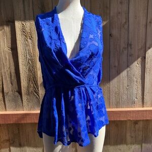 Sunday in Brooklyn, sleeveless blouse, blue, size M.